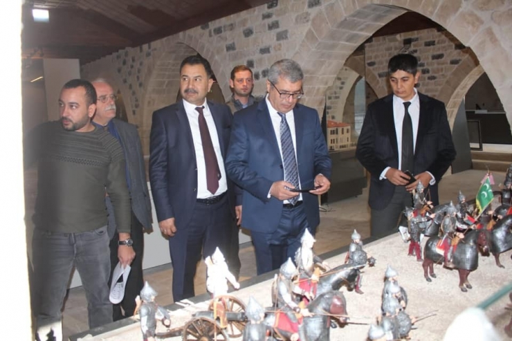 Genel Müdür Yardımcısı Arslan Yeni Müzeyi İnceledi