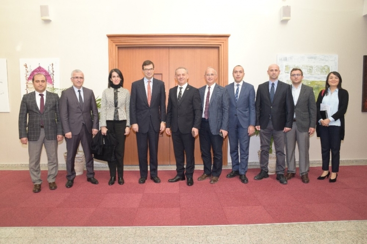 İspanya’nın Ankara Büyükelçisi Barba’dan Esogü’ye Ziyaret