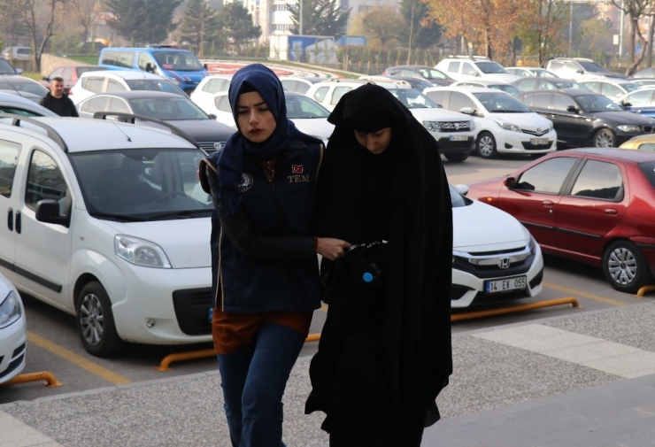 Deaş Şüphelisi Iraklı Karı Koca Tutuklandı