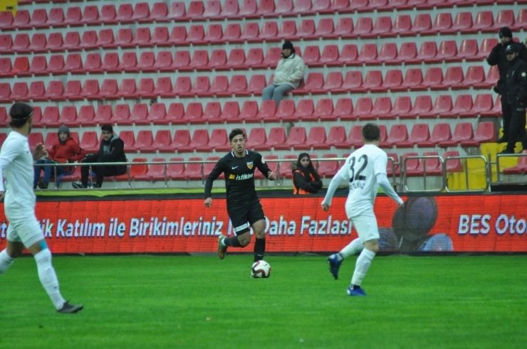 Kayserispor’da Nurettin Sezonu Kapattı