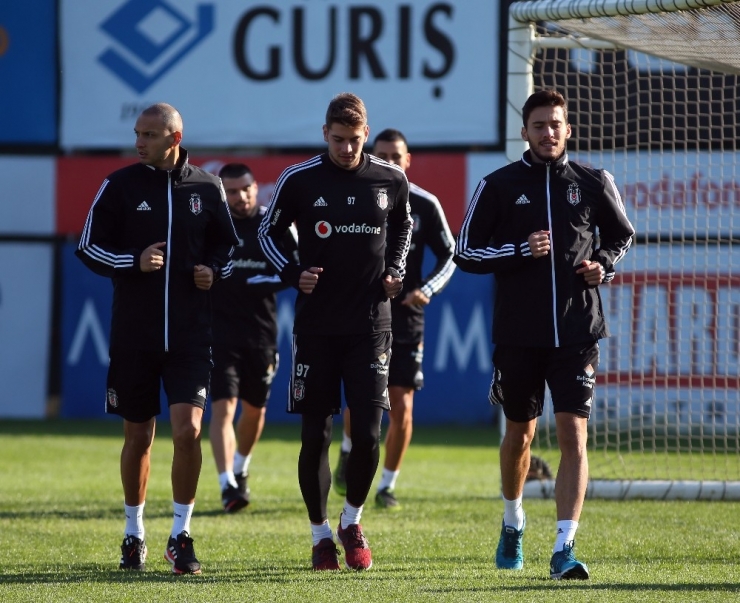 Beşiktaş, Kasımpaşa Maçı Hazırlıklarına Başladı