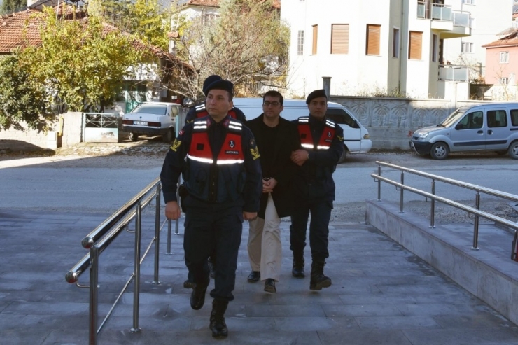 Burdur’da Fetö/pdy Operasyonunda 1 Tutuklama