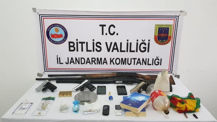 Bitlis’te Narko-kıran 13 Operasyonu: 40 Gözaltı
