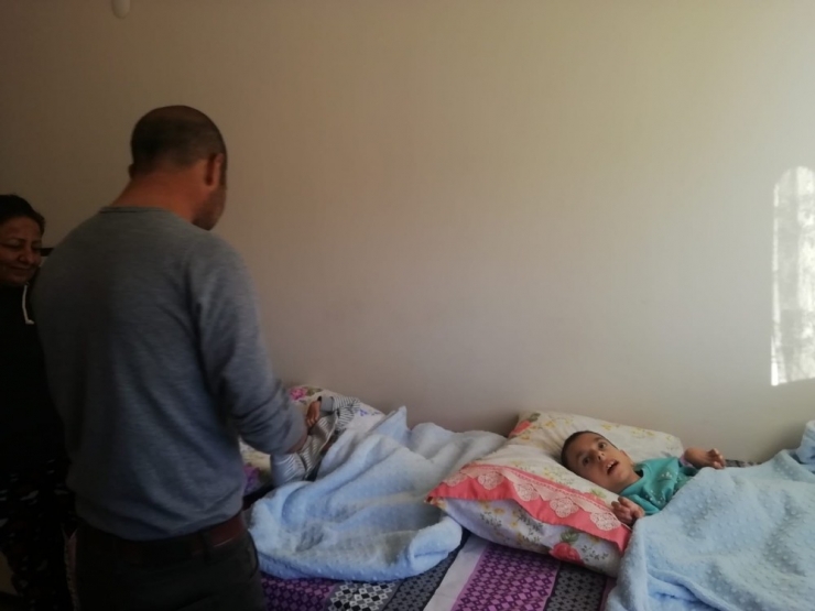 Engelli 2 Çocuk Babası Halis Türkmen: "Onlar Benim Nefesim, Onlar Olmadan Nefes Alamam"