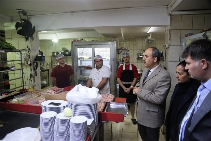Mersin İl Sağlık Müdürlüğü, tütün yasaklarına uymayanlara aman vermiyor ile ilgili görsel sonucu