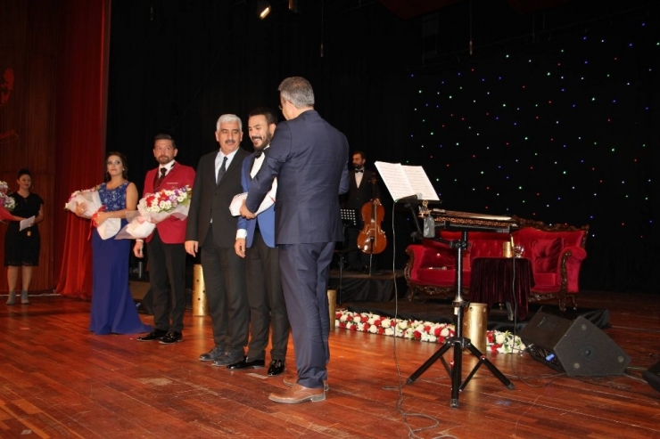 Türk Sanat Müziği Konseri İlgi Gördü
