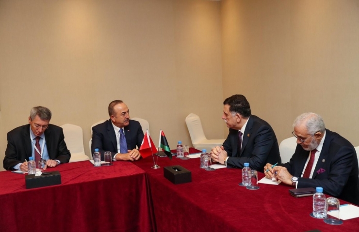Bakan Çavuşoğlu, Libya Başkanlık Konseyi Başkanı El-sarraj İle Görüştü