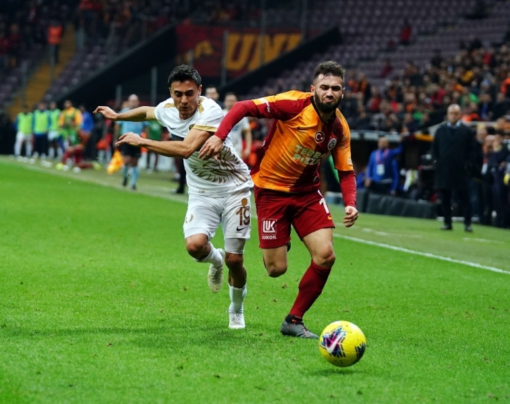 Süper Lig: Galatasaray: 0 - Ankaragücü: 0 (İlk Yarı)