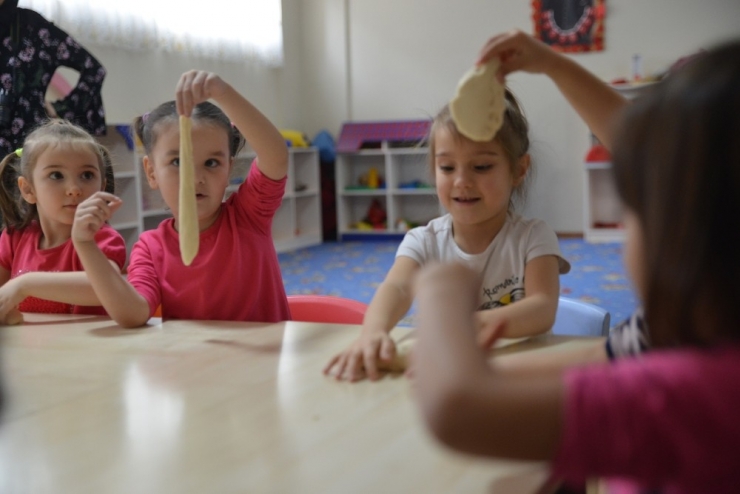 Mutlu Çocuklar Tepebaşı’nda