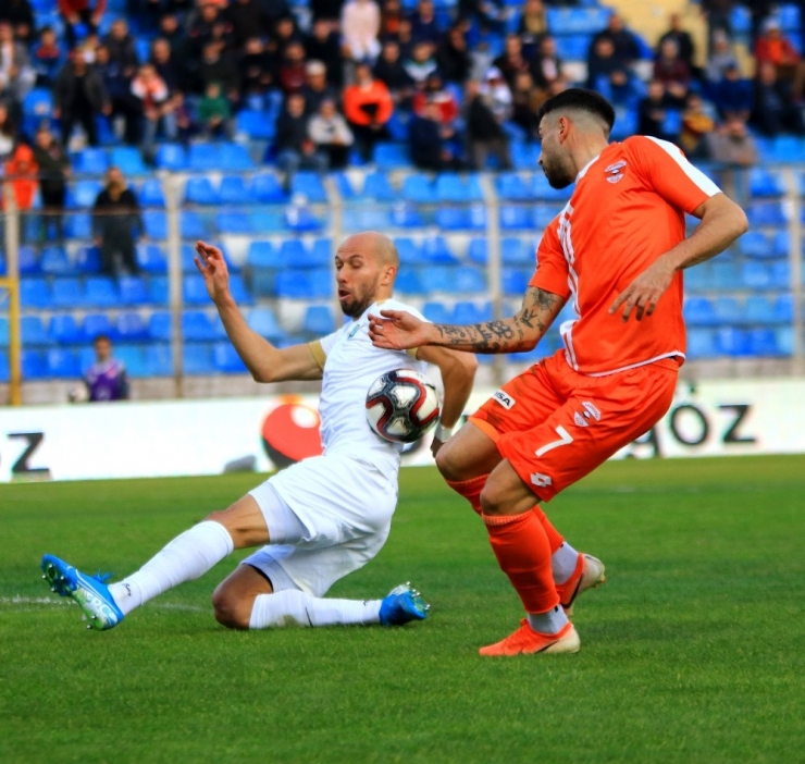 Tff 1. Lig: Adanaspor: 0 - Akhisaspor: 0 (İlk Yarı Sonucu)