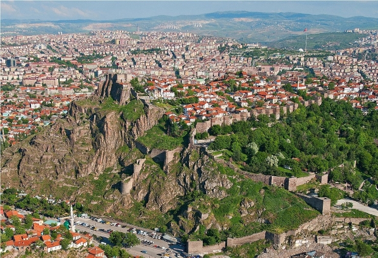 Asırlık Ankara Kalesi Başkent’e Işık Saçacak