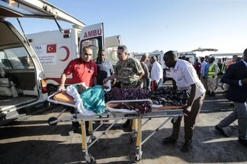 Somali’deki Terör Saldırısında Yaralanan Türk Vatandaşlarını Ve Somalileri Türkiye’ye Getirecek Olan Hava Kuvvetlerine Ait Uçak, Mogadişu’dan Ankara’ya Hareket Etti.