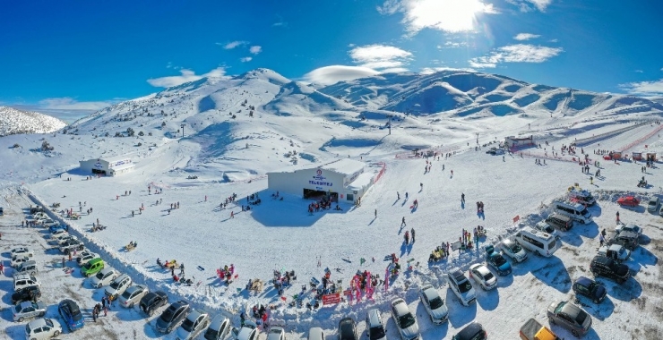 Kış Turizminin Yeni Gözdesi Denizli Kayak Merkezi
