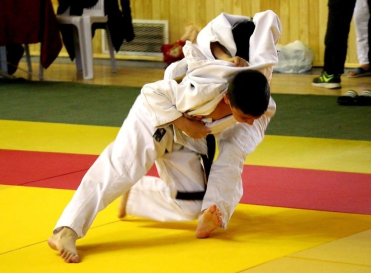 Sivas’ta İller Arası Judo Maçları Yapıldı