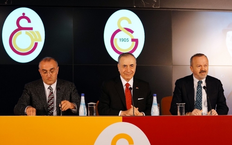 Mustafa Cengiz: "Arda Turan Transferi Gündemimizde Yok, Söylemekten Bıktım"
