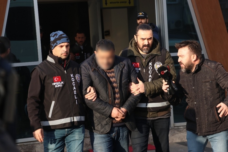 Kocaeli’de Akaryakıt Tırtıkçılığı Yapan Çeteye Operasyon: 23 Gözaltı