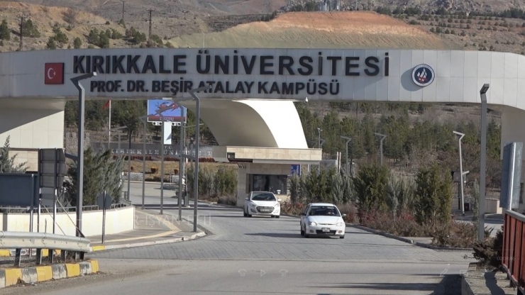 Kırıkkale Üniversitesinden ’Yanlış İğne Kör Etti’ İddialarına İlişkin Açıklama
