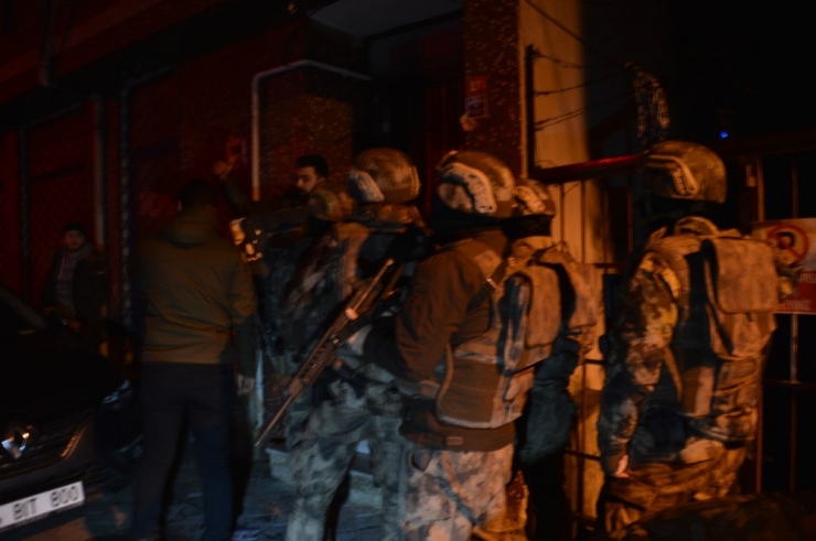 İstanbul’da Torbacılara Yönelik Narkotik Operasyonu Gerçekleştirildi