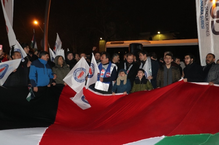 Ankara’da Stk Ve Vatandaşlardan Abd Başkanı’na Tepki