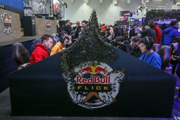 Red Bull Flick Oyun Fuarının İlgi Odağı Oldu