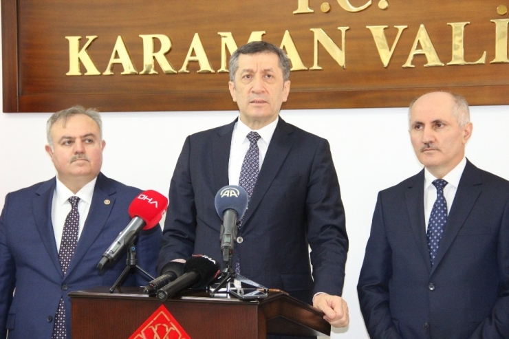 Milli Eğitim Bakanı Selçuk: "Elazığ’da Ara Tatil Olmayacak"