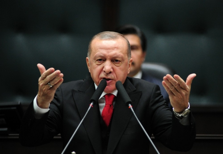 Cumhurbaşkanı Erdoğan: “Askerlerimize En Küçük Bir Zarar Gelmesi Halinde Rejim Güçlerini Her Yerde Vuracağımızı Buradan İlan Ediyorum”