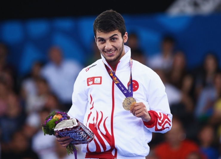 Milli Karateciler Dubai’de 6 Madalya Kazandı