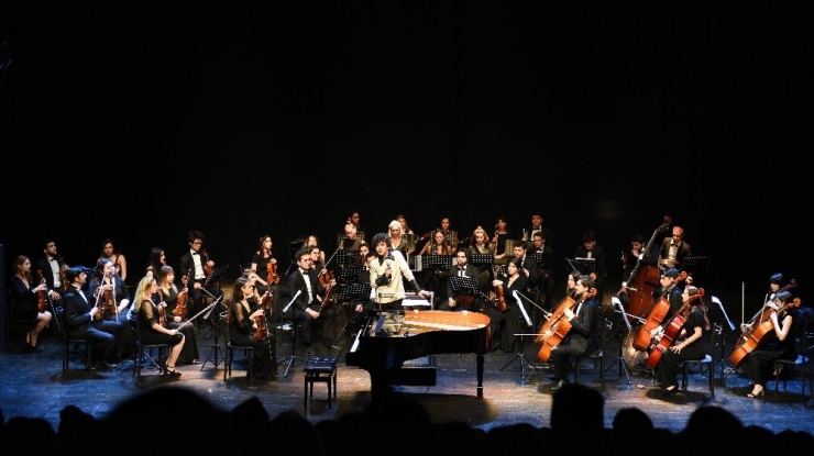 Türkan Şoray’da Gençlik Senfoni Orkestrası