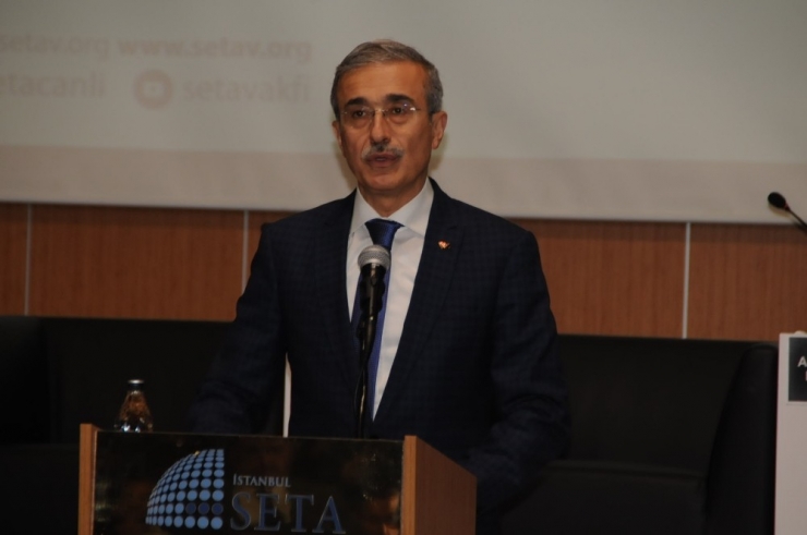 ’Türkiye’nin Savunma Sanayi Stratejisi’ Konulu Sempozyumda Konuşan Savunma Sanayi Başkanı İsmail Demir: