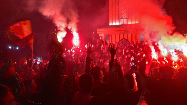 Kütahya’da Galatasaraylı Taraftarların Galibiyet Sevinci