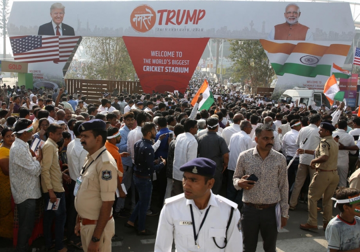 Abd Başkanı Trump, İlk Resmi Ziyareti İçin Hindistan’da