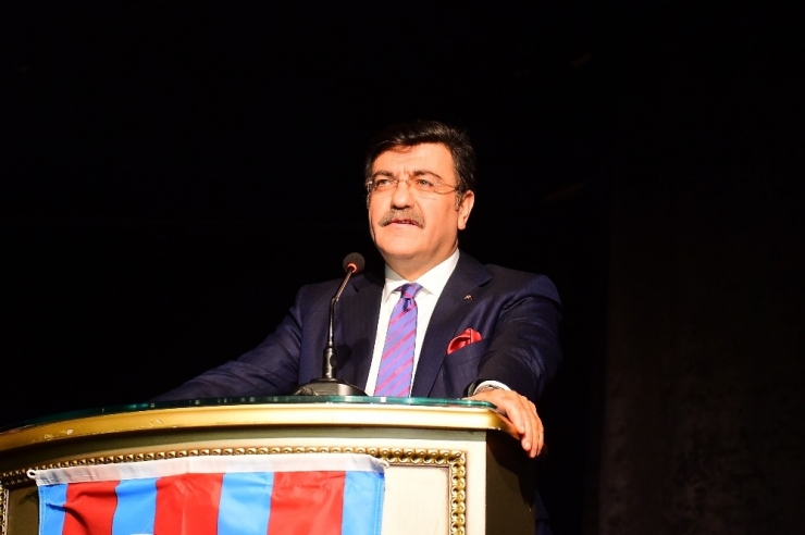 Ahmet Ağaoğlu, Öğrencilerle Bir Araya Geldi