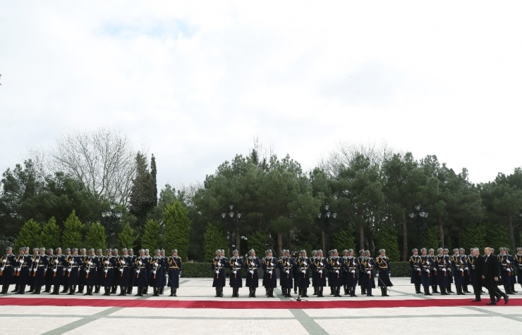 Cumhurbaşkanı Erdoğan Azerbaycan’da Resmi Törenle Karşılandı