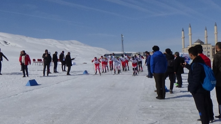 “Üniversitelerarası Kayaklı Koşu Türkiye Şampiyonası” Son Buldu