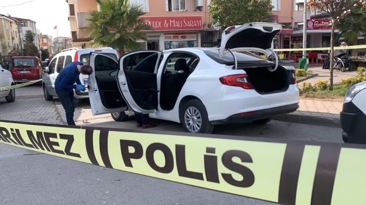 Kocaeli’de İki Grup Arasında Çıkan Kavgada 2 Kişi Yaralandı