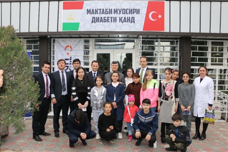 Tika, Tacikistan’da Çağdaş Diyabet Okulu Kurdu