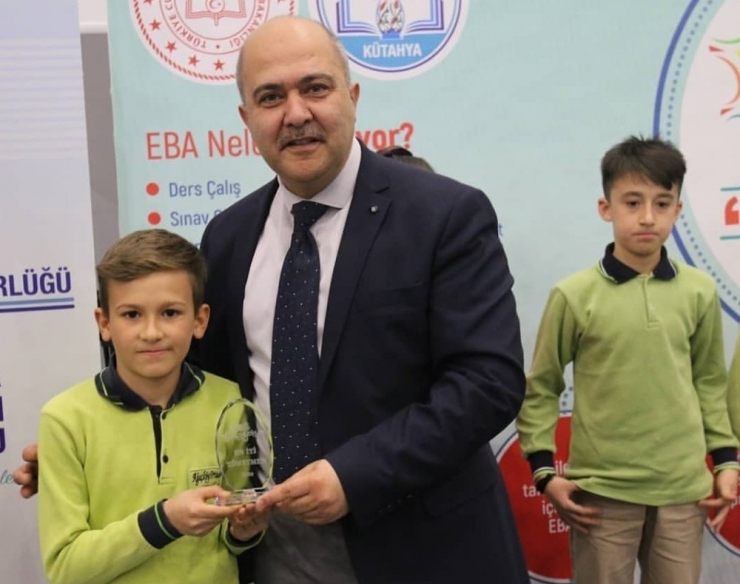 Kütahya Ağaçköy Ortaokulu Tiyatro Yarışmasında İl İkincisi Oldu