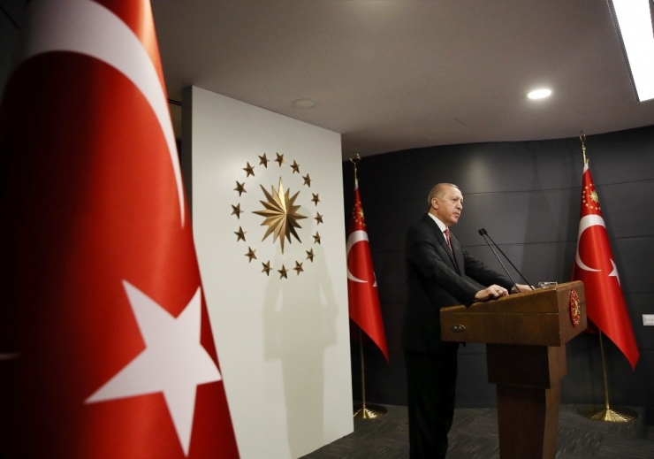 Cumhurbaşkanı Erdoğan: "’Biz Bize Yeteriz Türkiyem’ Kampanyasını 7 Aylık Maaşımı Bağışlayarak Açıyorum"