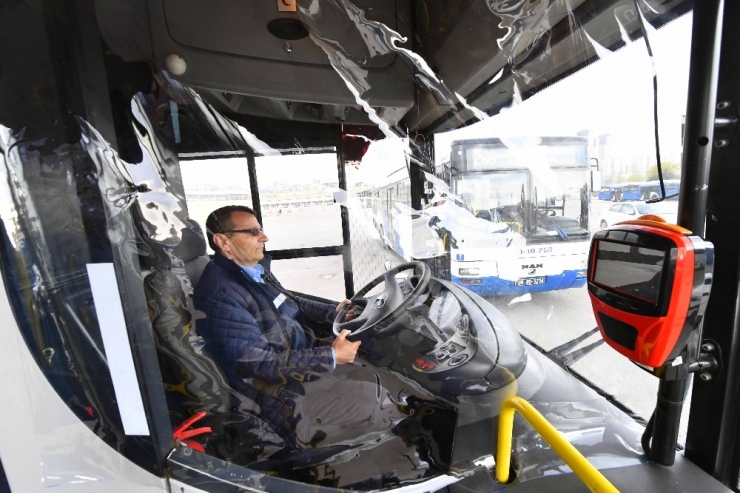 Ankara’da Otobüs Şoförlerine Korona Virüs Önlemi