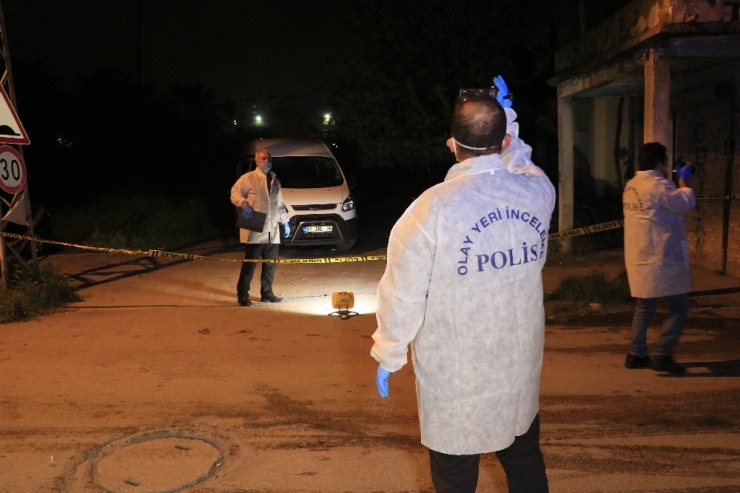 Adana’da Sokak Ortasında İnfaz