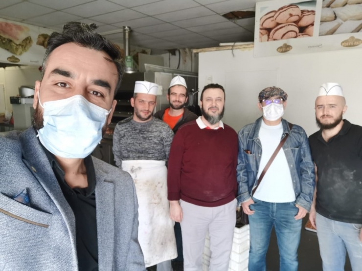 Fransa’da Yaşayan Türklerden Sağlık Çalışanlarına Yardım