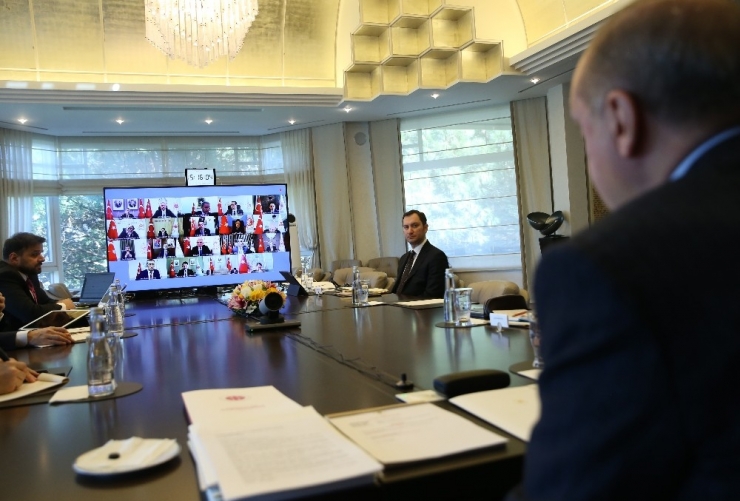 Cumhurbaşkanlığı Kabinesi Video Konferansla Toplandı