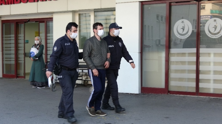 Trabzon’da Hastanede Doktora Saldıran 2 Kişi Gözaltına Alındı