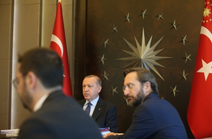 Ak Parti Merkez Yürütme Kurulu Genel Başkan R. Tayyip Erdoğan Başkanlığında Toplandı