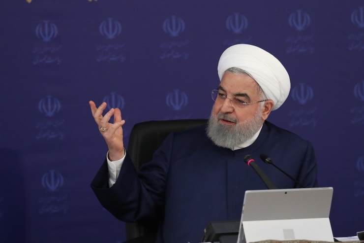 İran Cumhurbaşkanı Ruhani: "Kısa Zamanda Okulları Açmak İstiyoruz"