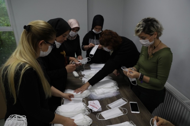 İzmit Belediyesi Dikimevi, Çınar Kadın Kooperatifi İçin Üretecek
