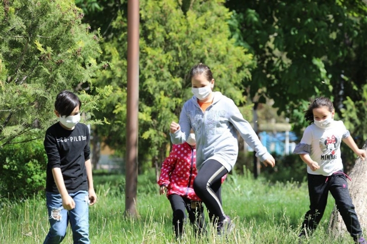 Erzincan Parkları 39 Gün Sonra Çocuk Sesleriyle Şenlendi