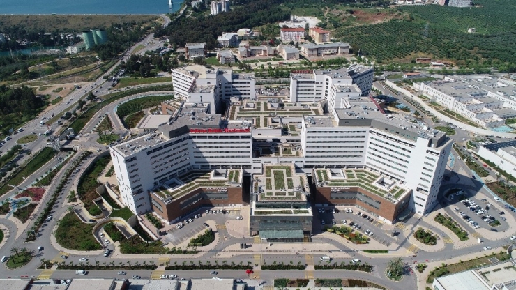 Adana Şehir Hastanesi’nden Salgınla Mücadeleye Büyük Katkı