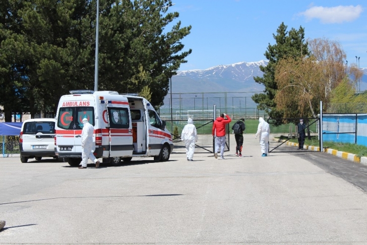 Erzurumspor Tesislerinde 60 Kişi Karantina Altında