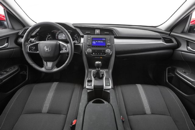 2016 Yılın Otomobili Honda Civic Sedan 3